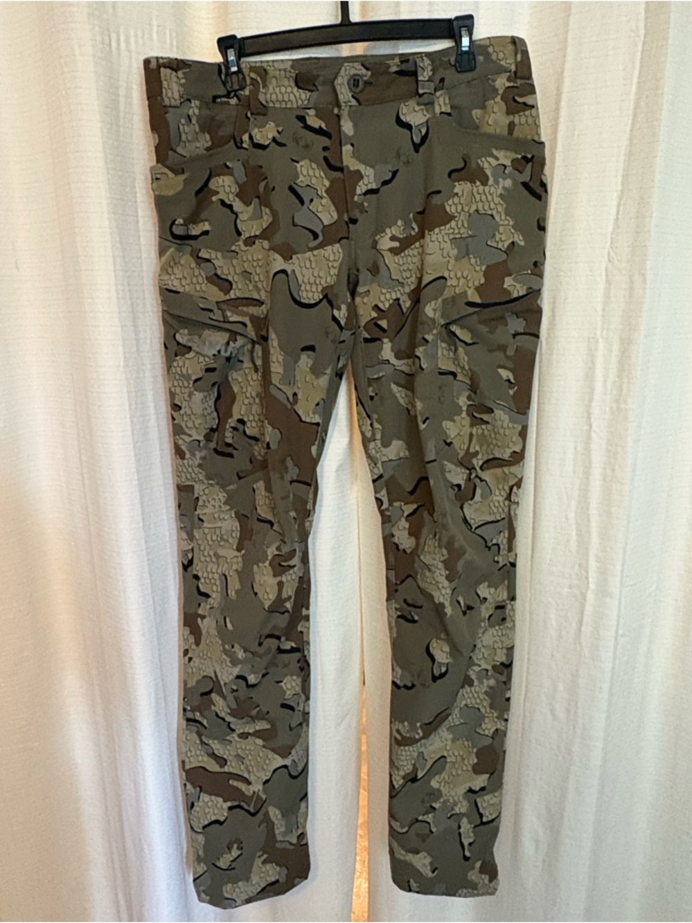 KUIU Men's Camo Cargo Pants - Olive & Brown